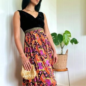 Elegant Black and Multicolor Maxi Dress Vintage 80s